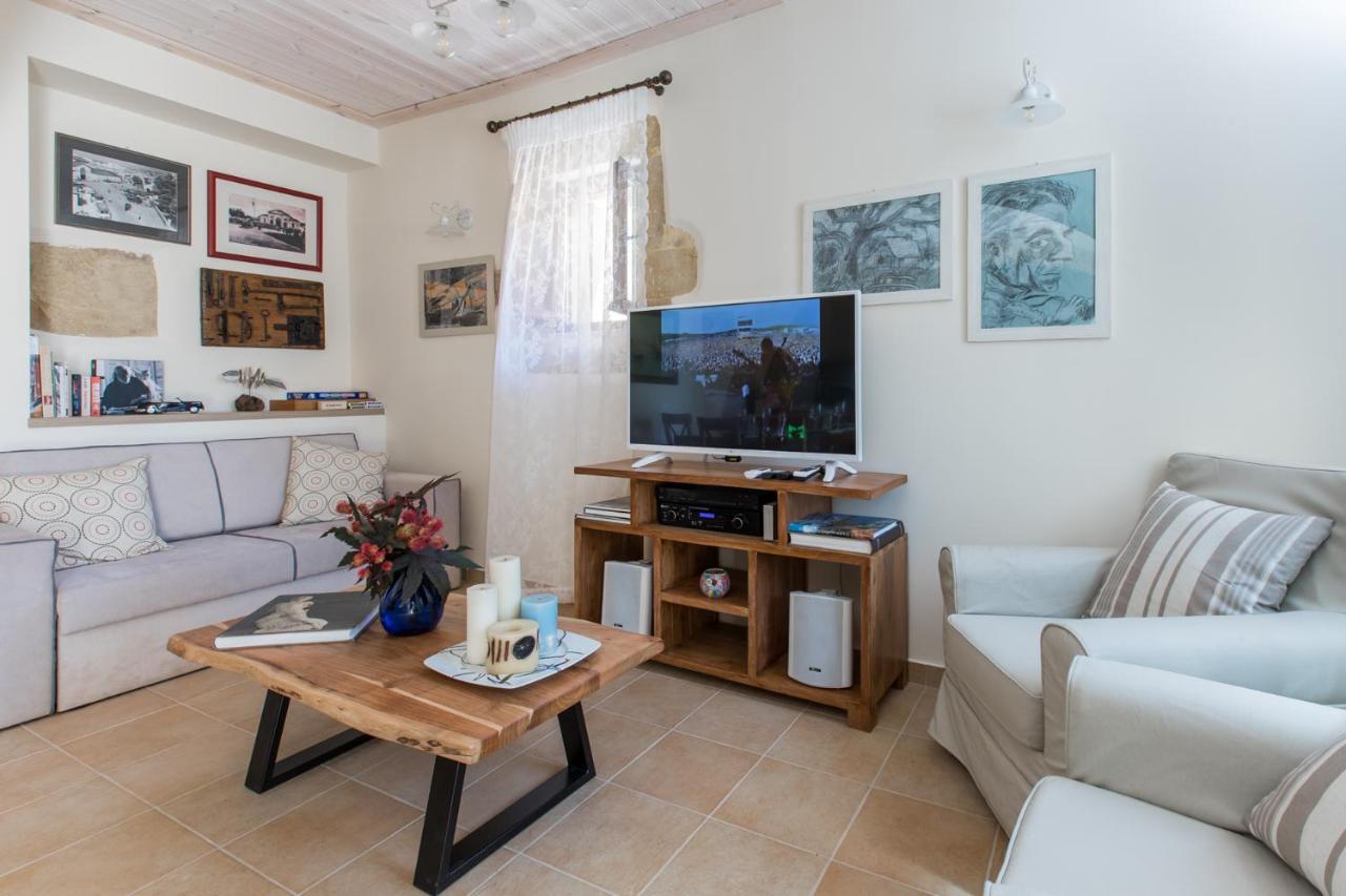 Villa Theta Dhrapanias Екстер'єр фото